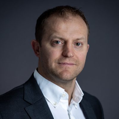 warrington-headshot-linkedin-profile